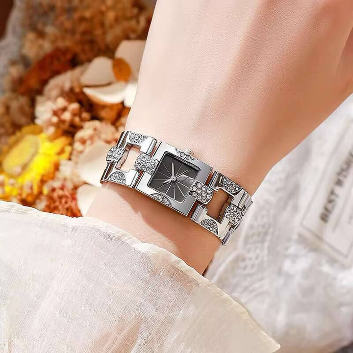 Valina Watch