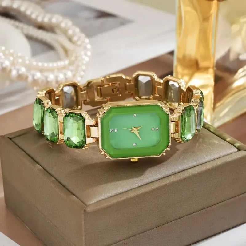 Lunara Watch