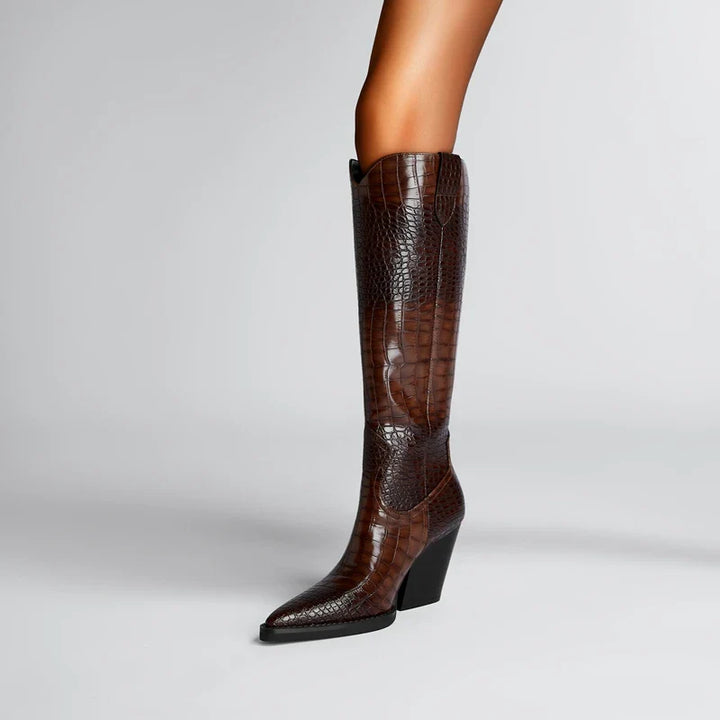 Valeria Boot