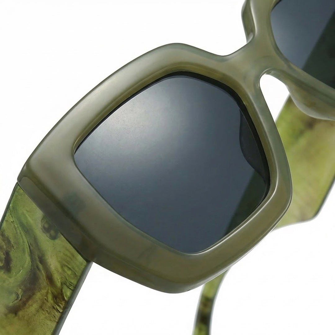 Ellington Shades