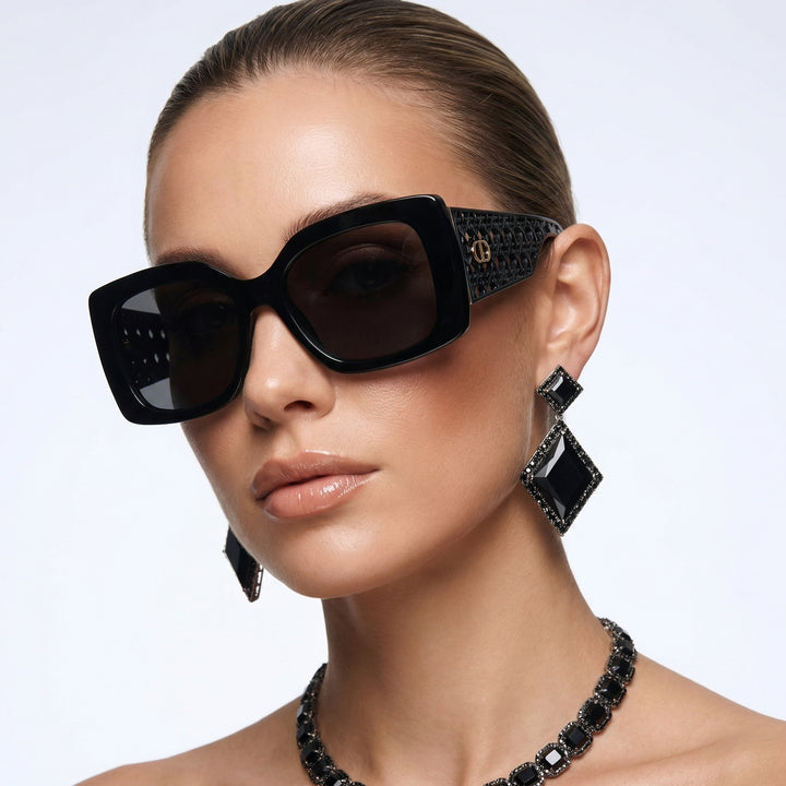 Thalia Shades