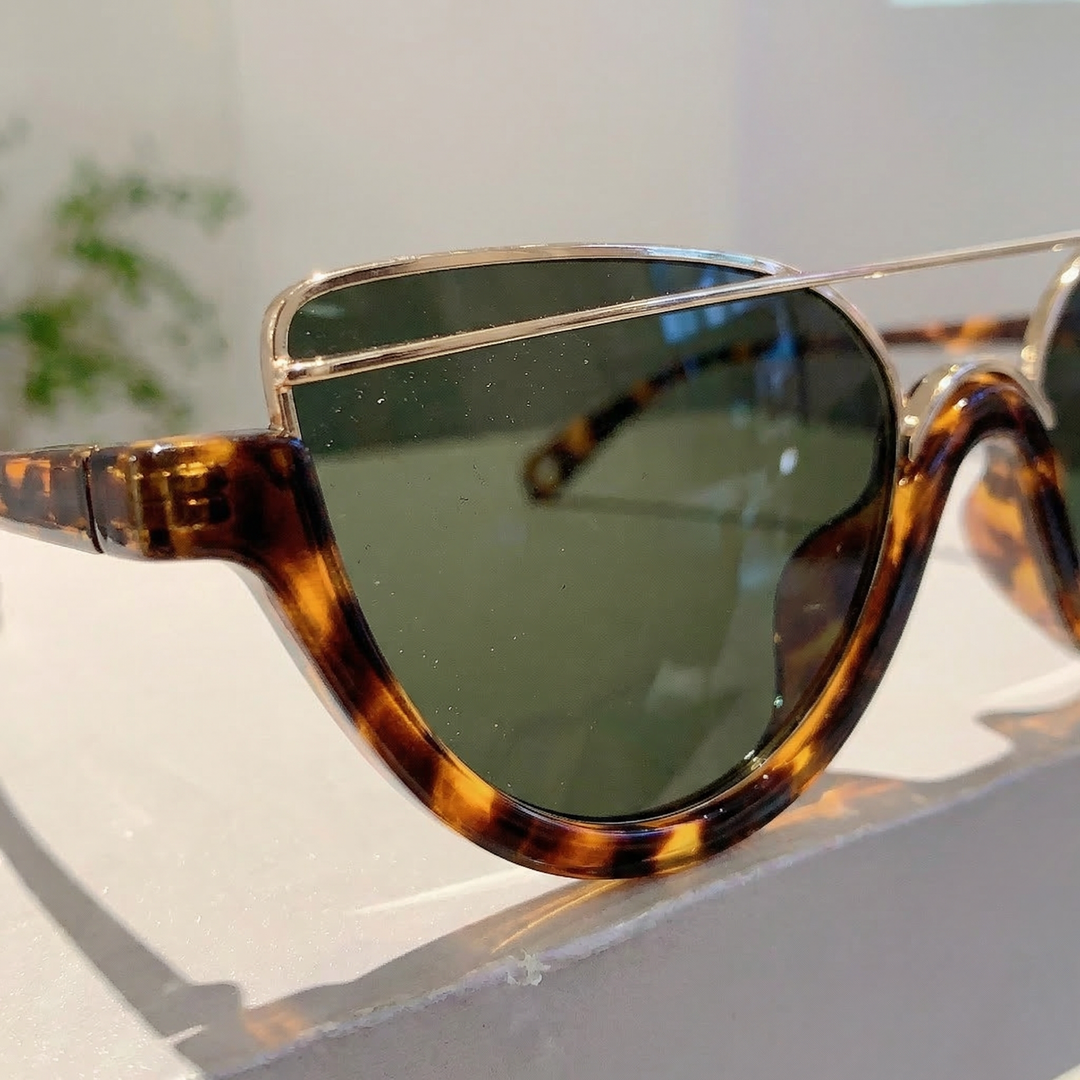 Yelena Sunglasses