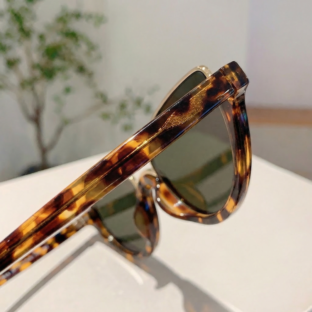 Yelena Sunglasses