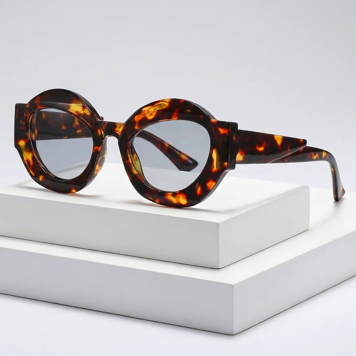 Orlena Frames