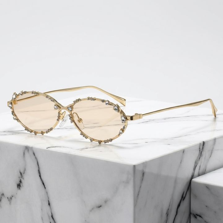 Elara Frames