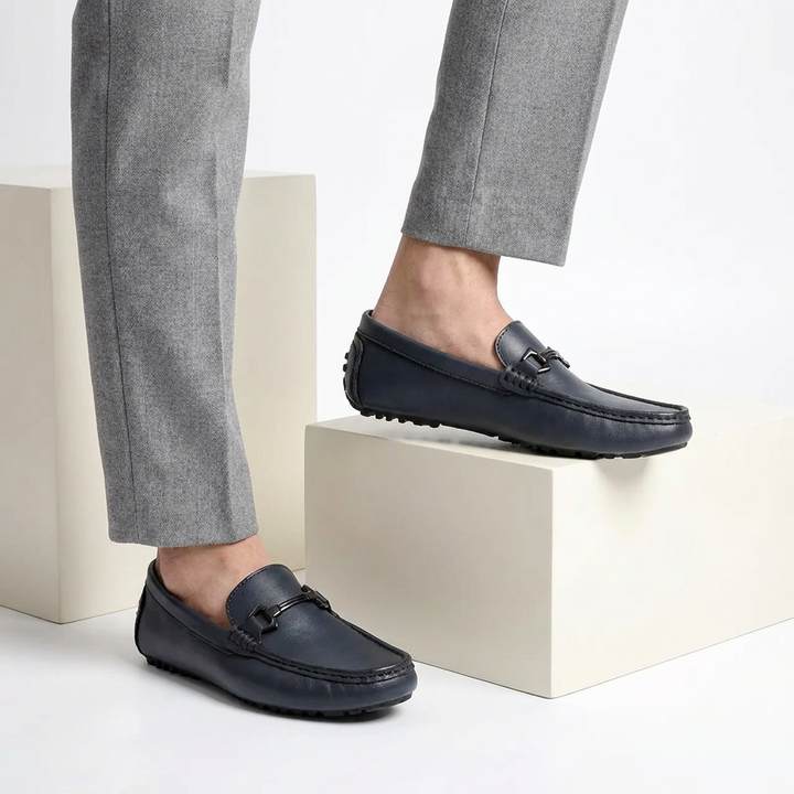 Taviero Ease
