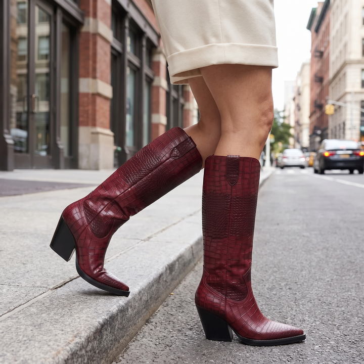 Valeria Boot