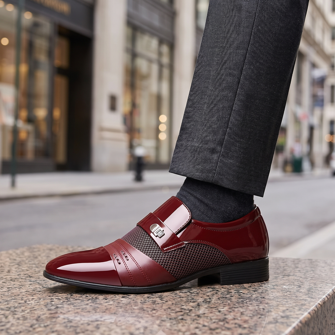 Burgundy Crest